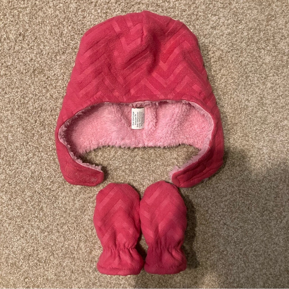 N’Ice Caps Infant Hat and Mittens